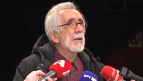 Ο Τάσος Παλαντζίδης λύγισε για τον θάνατο της μητέρας του: «Μάνα είναι μόνο μία»