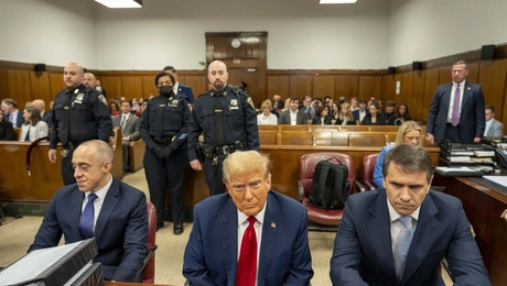 Ο Τραμπ σε αίθουσα δικαστηρίου