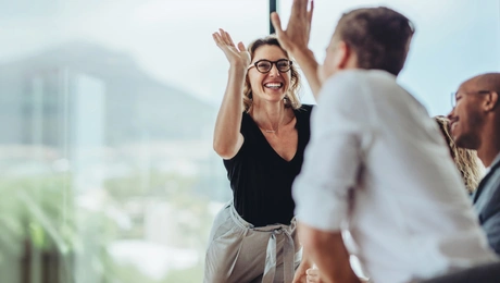 Οι 8 συνήθειες που μόνο οι έξυπνοι άνθρωποι έχουν στην καθημερινότητά τους