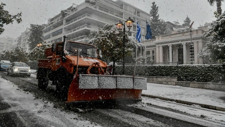 Κακοκαιρία με χιόνι στην Αθήνα