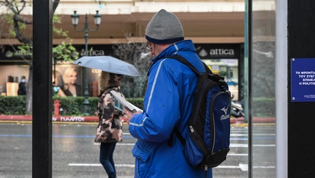 ΚΑΚΟΚΑΙΡΙΑ ΣΤΟ ΚΕΝΤΡΟ ΤΗΣ ΑΘΗΝΑΣ (EUROKINISSI/ΕΦΗ ΣΚΑΖΑ)
