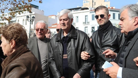 οικονομοπουλος