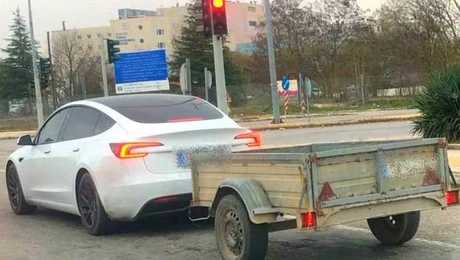 Tesla με τρέιλερ στις Σέρρες