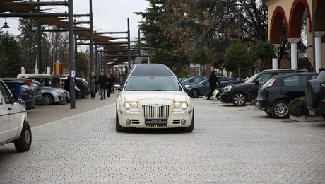 Κηδεία Βασίλη Καλογήρου στη Λάρισα