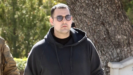 Ξέσπασμα Κούγια για τη διαθήκη του πατέρα του