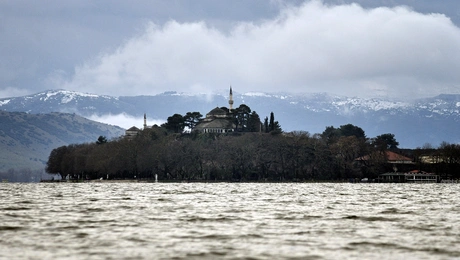 λίμνη Ιωαννίνων