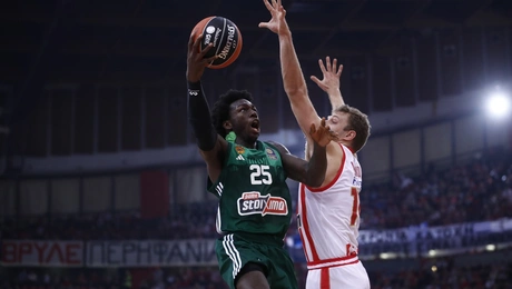 Βεζένκοφ και Ναν στο Ολυμπιακός - Παναθηναϊκός