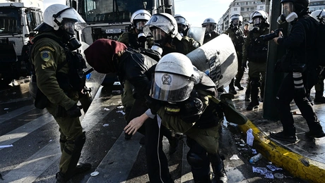 τεμπη αστυνομια