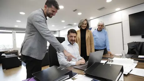 Ο Νίκος Χαρδαλιάς στην εγγραφή για τον Μαραθώνιο Αθήνας