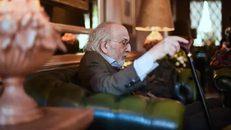 Αλέξανδρος Λυκουρέζος: «Δεν με φοβίζει ο θάνατος, αλλά η διαδικασία του να φτάσεις εκεί»