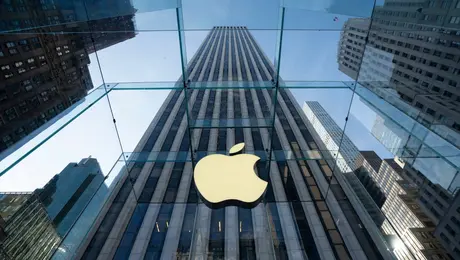 Τσουχτερά πρόστιμα σε Apple και Meta από την Κομισιόν για παράβαση των ψηφιακών κανόνων