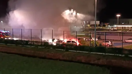 Εμπρησμοί αυτοκινήτων σε φυλακή στη Γαλλία