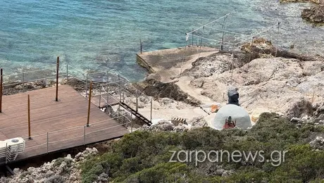 Μεταλλική εξέδρα στα Χανιά