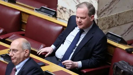 Ο Κώστας Καραμανλής στη Βουλή