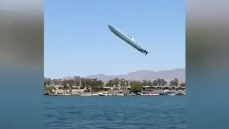  Τρομακτικό ατύχημα με ταχύπλοο που στροβιλίστηκε στον αέρα στη Νεβάδα