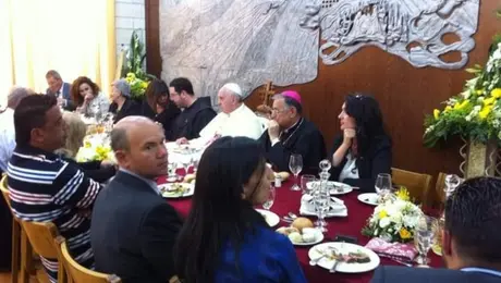 Η ανάμνηση ενός γεύματος με τον Πάπα στη Βηθλεέμ 
