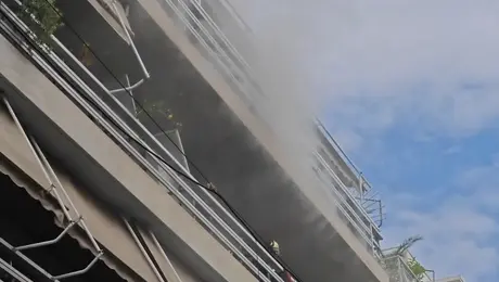 Φωτιά σε διαμέρισμα στην οδό Σισίνη
