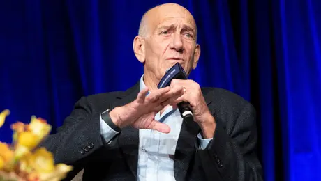 Εχούντ Ολμέρτ