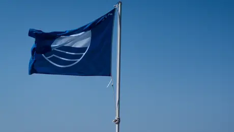Γαλάζια σημαία στην Αττική