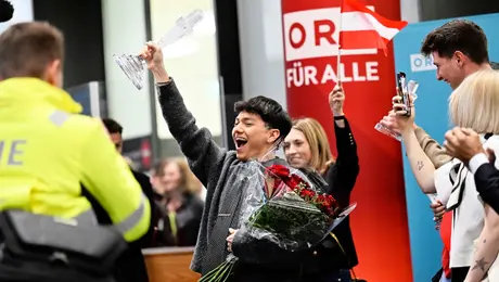 Eurovision 2025: Ο JJ επέστρεψε στην Αυστρία με το τρόπαιο