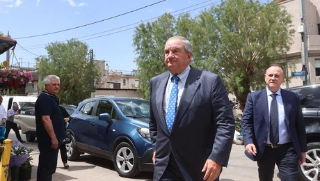 karamanlis 