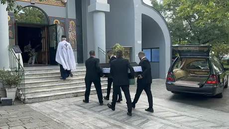 κηδεία Λάρισα