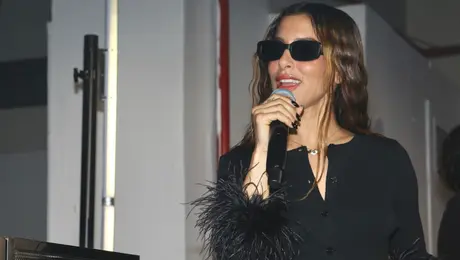 Η Μαρίνα Σάττι στην παρουσίαση του νέου της δίσκου