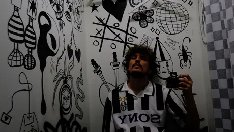 NewSkin Athens Vintage