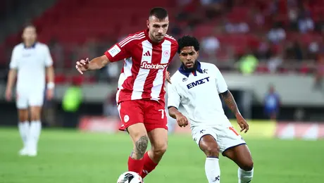 Αγώνας του Ολυμπιακού με την Καλλιθέα