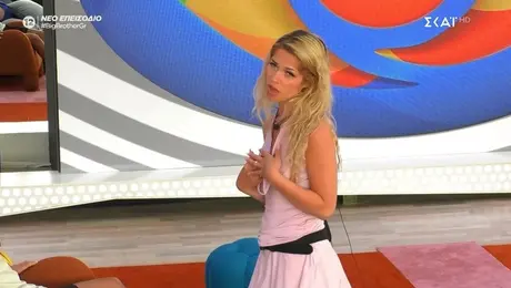 Big Brother: Αποχώρησε οικειοθελώς η Στυλιάνα Αβερκίου