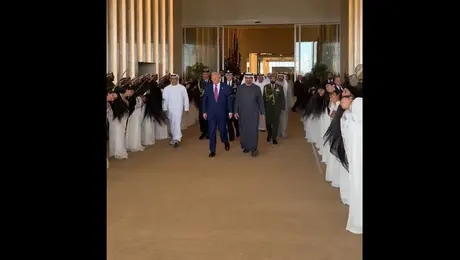 Ο Ντόναλντ Τραμπ στα Εμιράτα