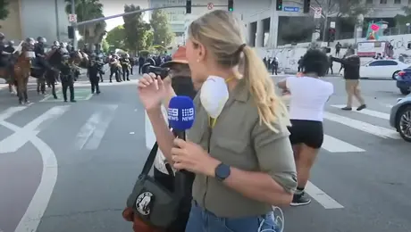 Η ρεπόρτερ που τραυμάτισε αστυνομικός