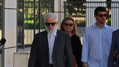 Πέτρος Φιλιππίδης