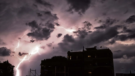 καιροσ κεραυνοσ