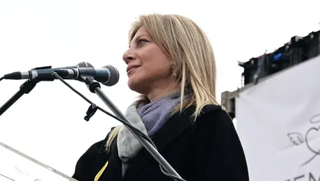 Η Μαρία Καρυστιανού