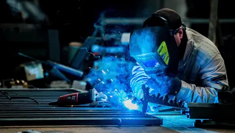 Έκθεση από την Παγκόσμια Τράπεζα για την οικονομία