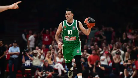 Ο Κώστας Σλούκας