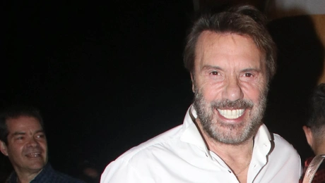 Στράτος Τζώρτζογλου