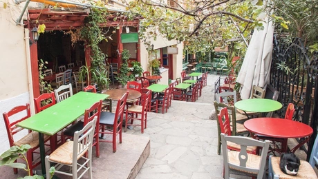 Σαν σε νησί: 6 μαγαζιά στην Αθήνα για να νιώσεις ότι είσαι διακοπές