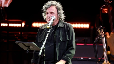 Βασίλης Παπακωνσταντίνου