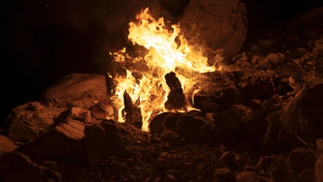 Φωτιά στην Αλβανία