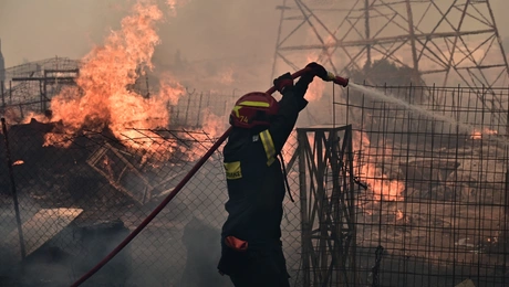 Φωτιά στη Δροσοπηγή