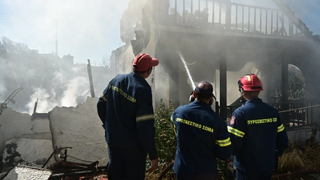 φωτιά στο Κορωπί 