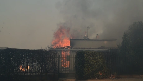 Φωτιά δροσοπηγή