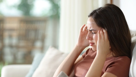 Γυναίκα με ημικρανία