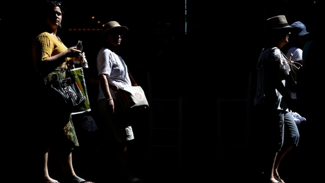 Ο καύσωνας «σαρώνει» την Αθήνα