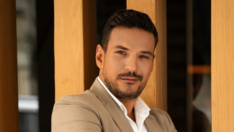 Ο Κώστας Τσουρός