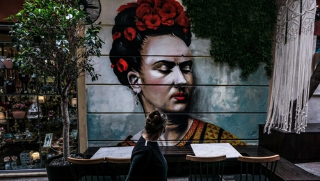 Τοιχογραφία σε κατάστημα εστίασης