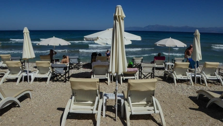 παραλία-ομπρέλα