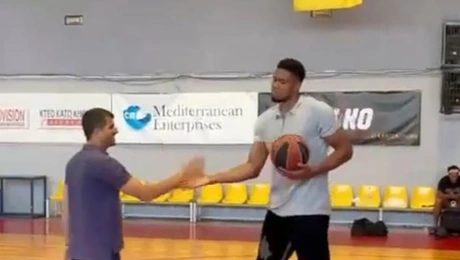 Γιάννης Αντετοκούνμπο